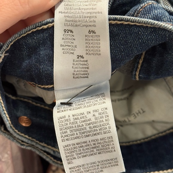 MOTHER Denim Nevee Worn W/Tags Tripper Jean w stretch Size 25 - Picture 4 of 5